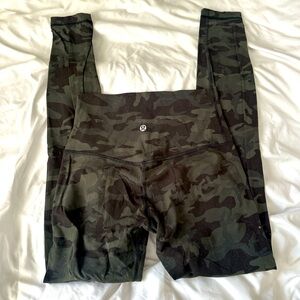 Lululemon size 4 align camo leggings